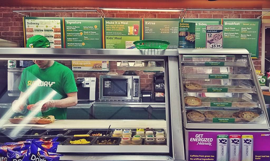 Subway | restaurant | 2750 Milwaukee Rd, Beloit, WI 53511, USA | 6083616349 OR +1 608-361-6349