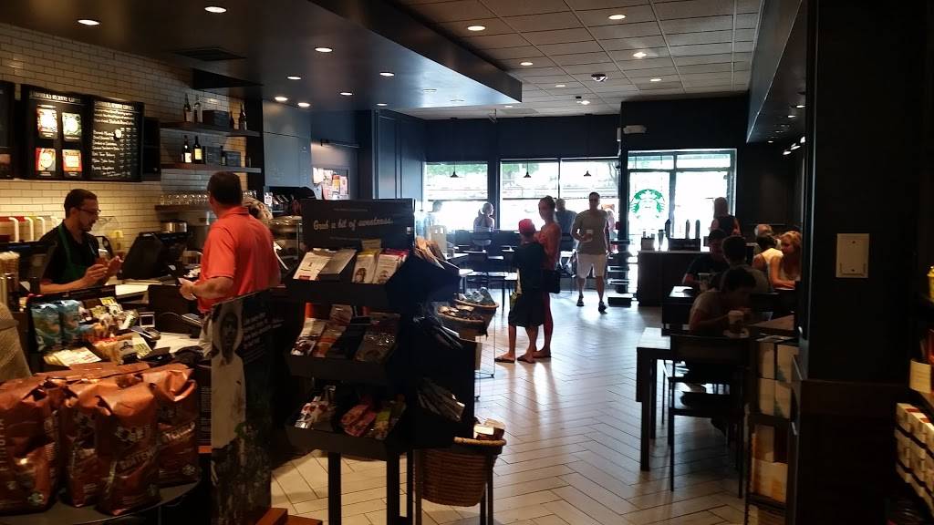 Starbucks | cafe | 536 Crescent Blvd, Glen Ellyn, IL 60137, USA | 6308585966 OR +1 630-858-5966