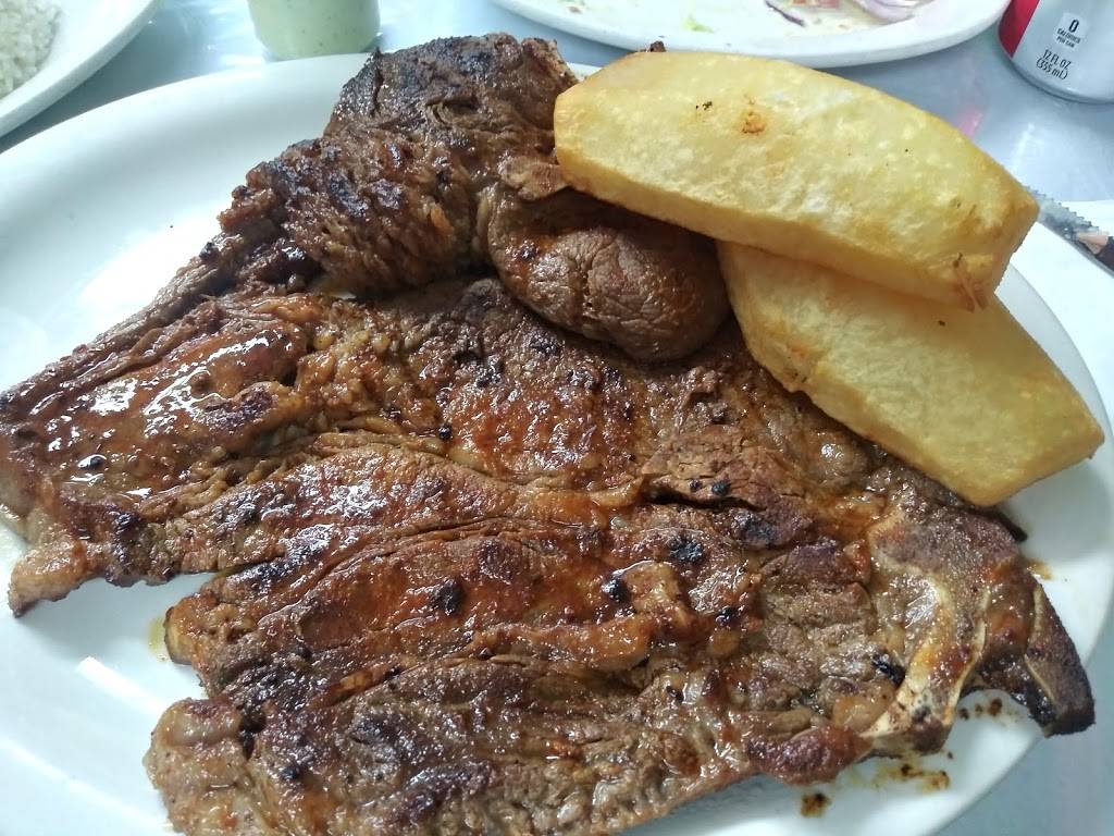 El sabor peruano restaurant Y Polleria | restaurant | 7 Henry St, Passaic, NJ 07055, USA | 8623204634 OR +1 862-320-4634