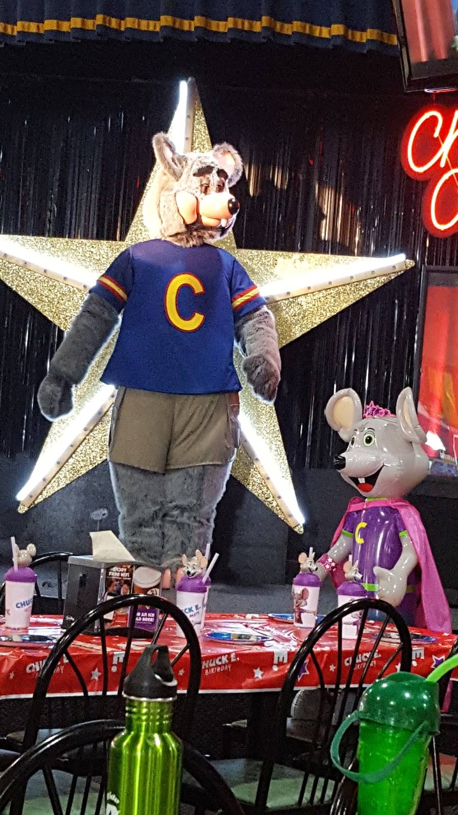 Chuck E. Cheeses | restaurant | 2345 Valley Loop Rd, Springfield, OH 45504, USA | 9373244155 OR +1 937-324-4155
