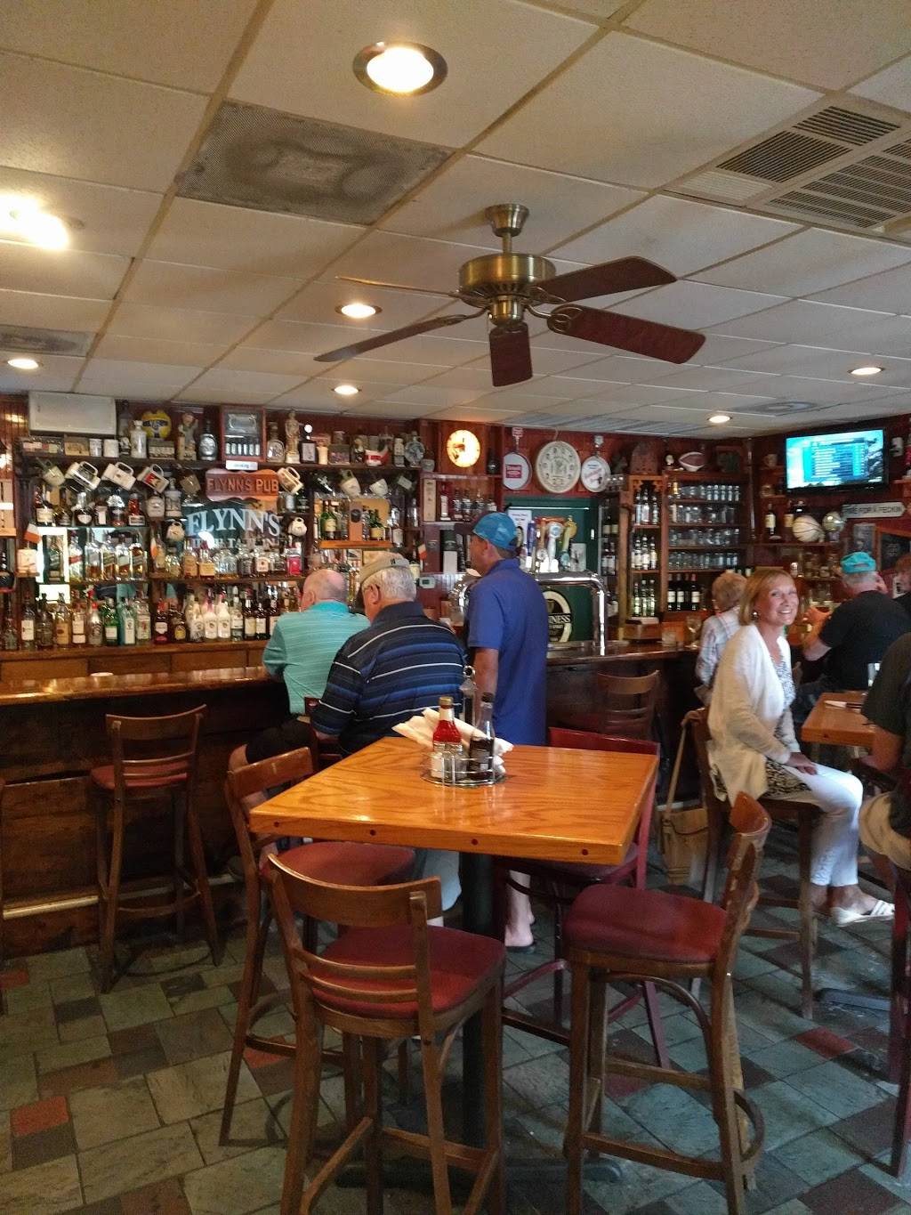 Flynns Irish Tavern | restaurant | 421 Main St, North Myrtle Beach, SC 29582, USA | 8432496533 OR +1 843-249-6533