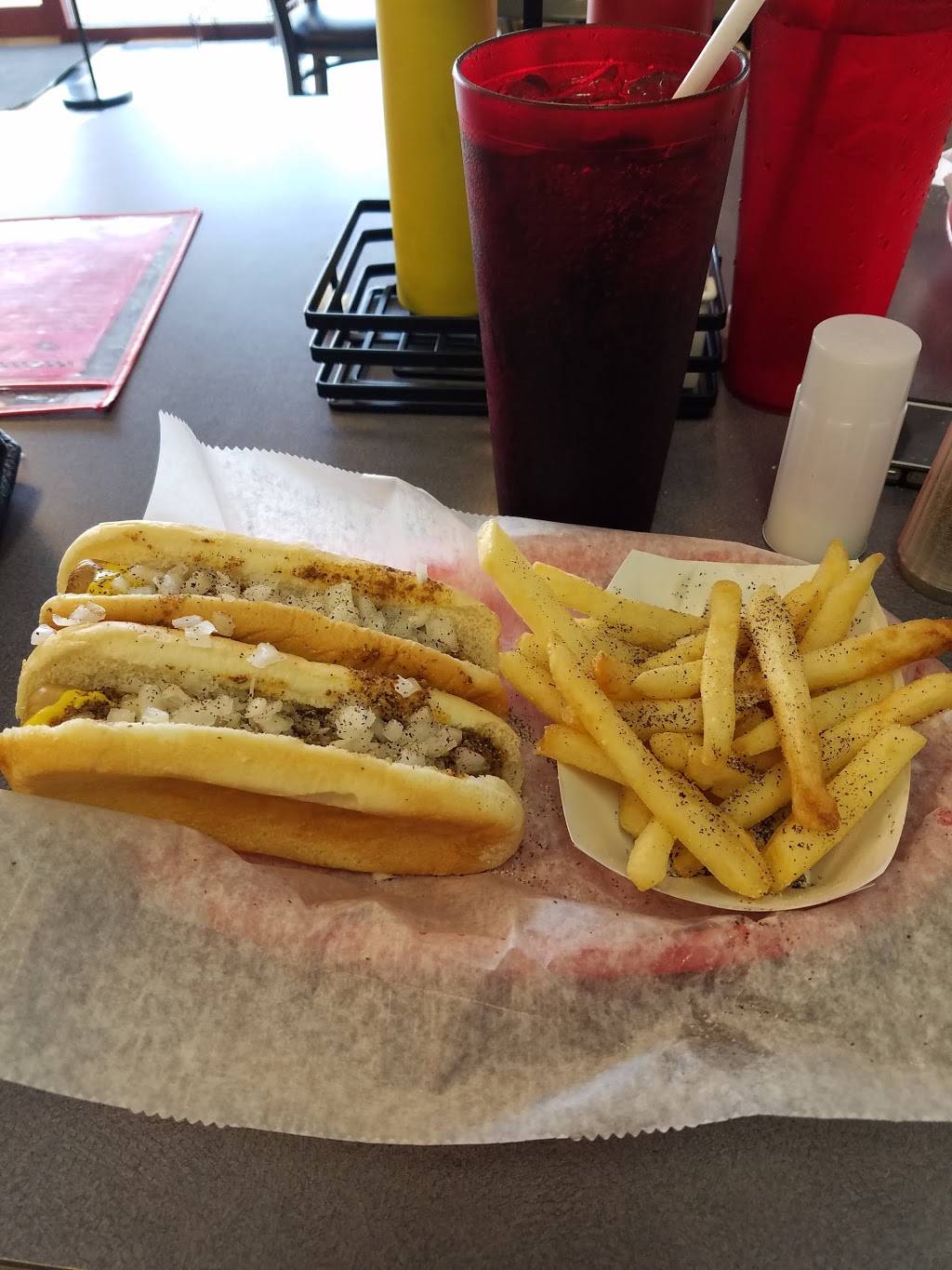Coney Dog Café | cafe | 10020 Lima Rd, Fort Wayne, IN 46818, USA | 2604519900 OR +1 260-451-9900
