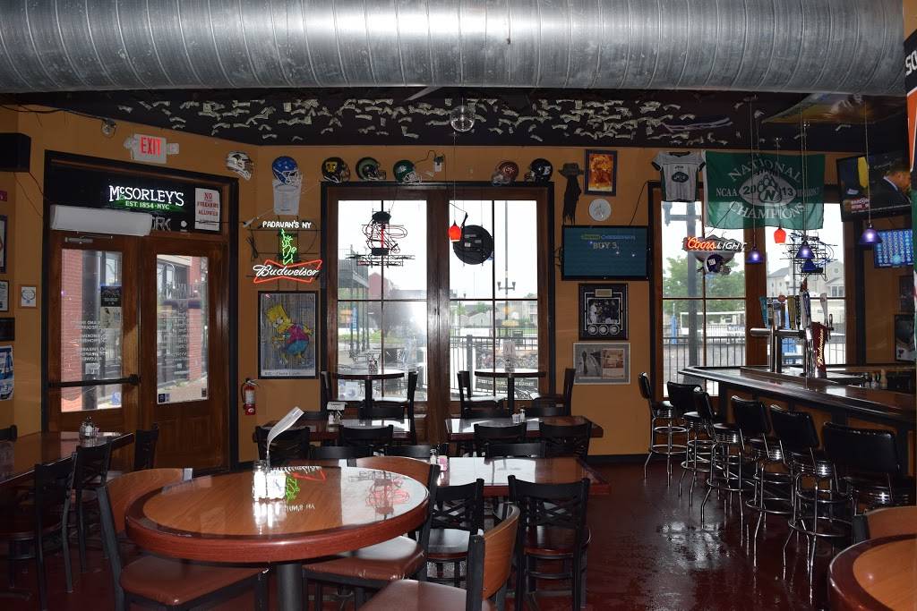 Padavans NY Pizza & Pinball | restaurant | 3249 Rue Royale #1, St Charles, MO 63301, USA | 6369476969 OR +1 636-947-6969