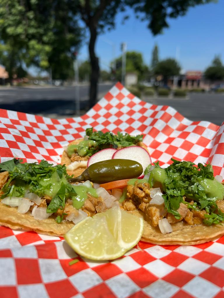 Sizzlin Masala: Indian-Mexican Fusion | restaurant | 3230 Dale Rd, Modesto, CA 95356, USA | 2096053962 OR +1 209-605-3962