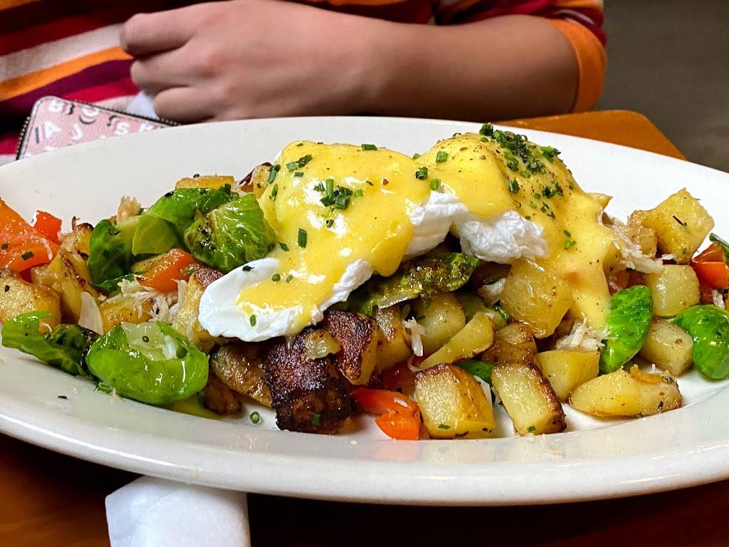 Crocketts Public House | restaurant | 118 E Stewart Ave, Puyallup, WA 98371, USA | 2534663075 OR +1 253-466-3075