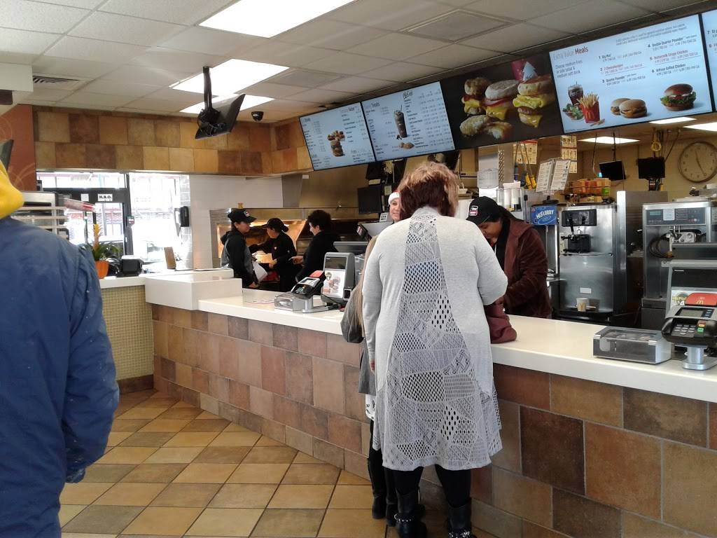 McDonalds | cafe | 201 S Council Rd, Oklahoma City, OK 73128, USA | 4057820645 OR +1 405-782-0645