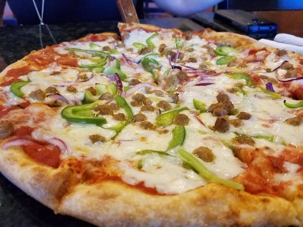 Guss New York Pizza & Bar | restaurant | 13824 W McDowell Rd #100, Goodyear, AZ 85395, USA | 6239354488 OR +1 623-935-4488