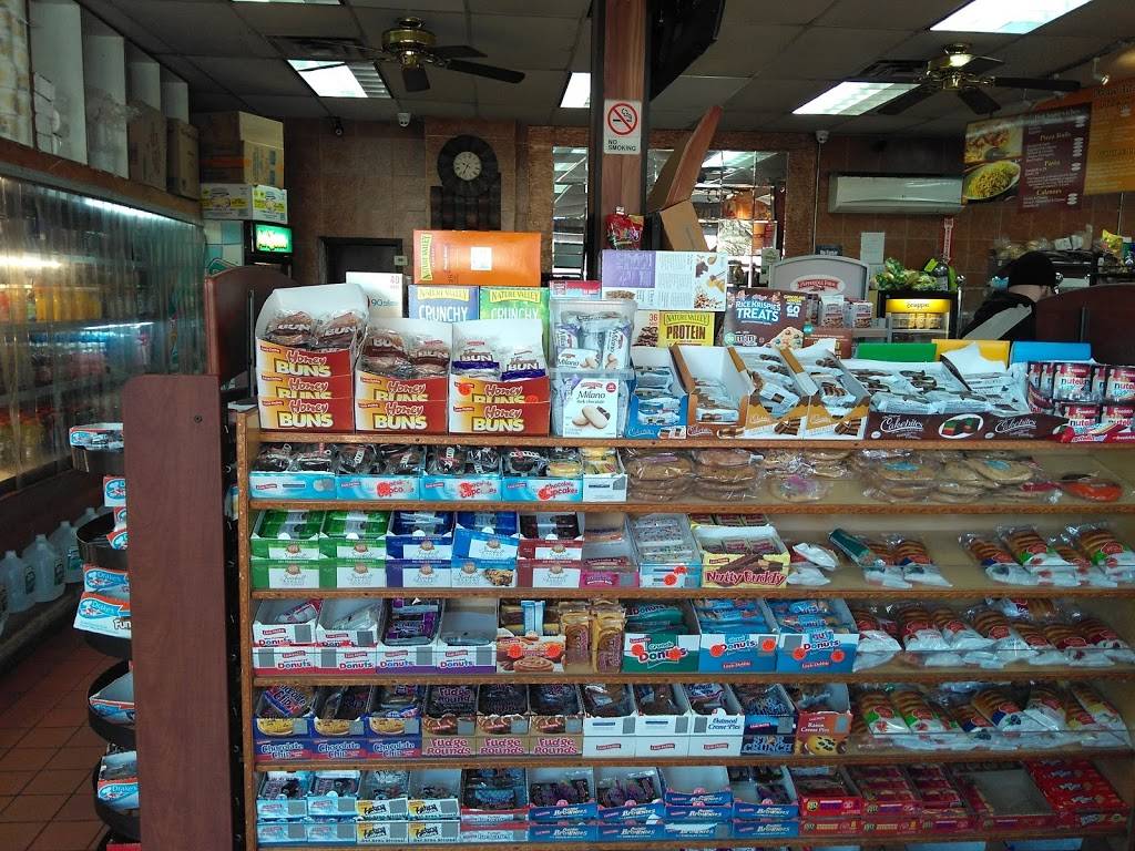 Metro Deli & Pizza | restaurant | Middle Village, NY 11379, USA | 7184177040 OR +1 718-417-7040