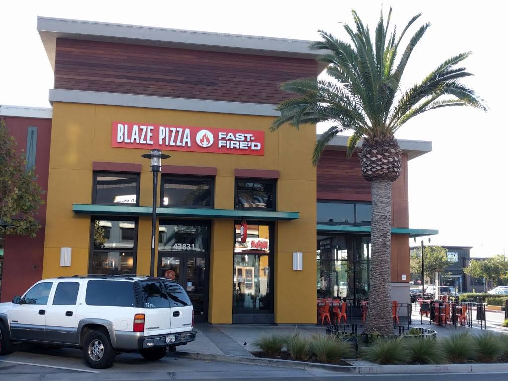 Blaze Pizza | meal takeaway | 43831 Pacific Commons Blvd, Fremont, CA 94538, USA | 5105640572 OR +1 510-564-0572