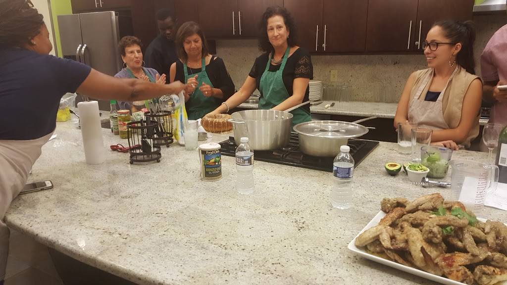 Sunshine Cafe | cafe | 7201 Kinsman Rd Suite 103A, Cleveland, OH 44104, USA | 2162660140 OR +1 216-266-0140