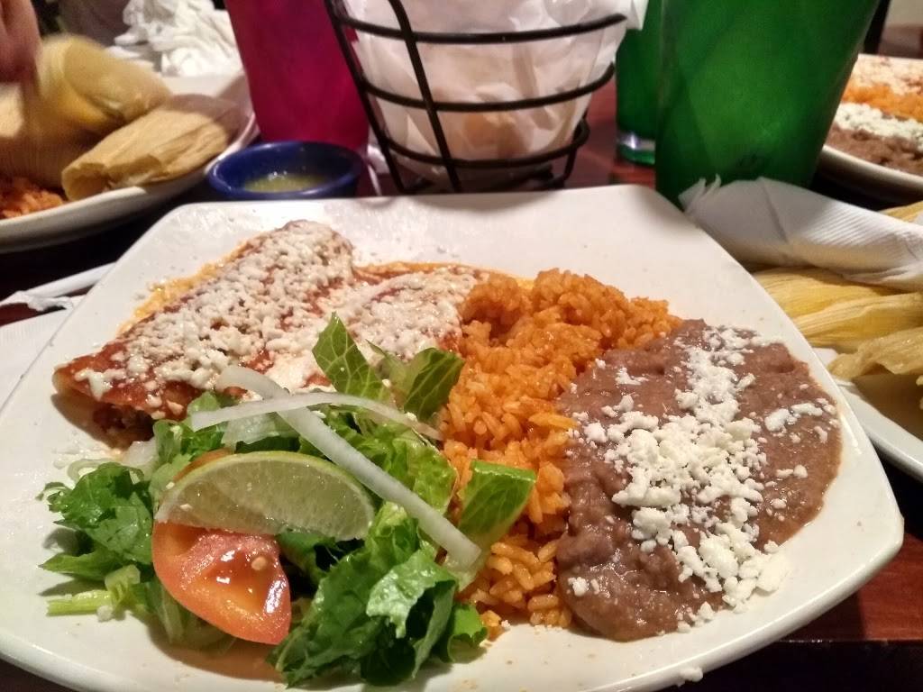 Salsa Brava Mexican Grill | restaurant | 10265 Tamiami Trail N #10, Naples, FL 34108, USA | 2392540222 OR +1 239-254-0222