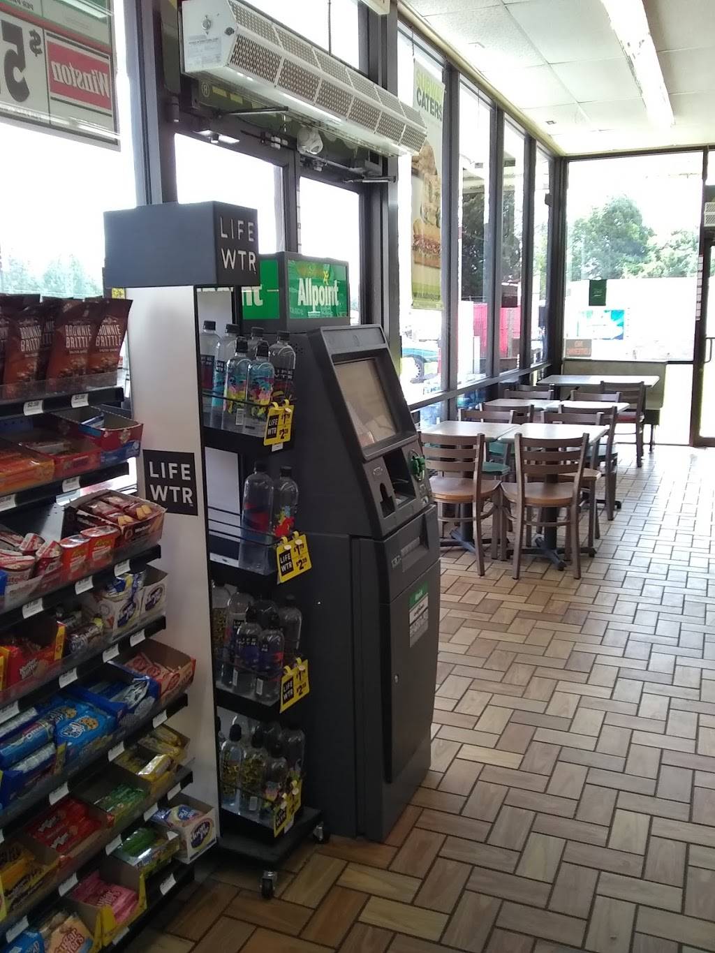 Kangaroo Express | meal takeaway | 14870 US-441, Summerfield, FL 34491, USA | 3523070986 OR +1 352-307-0986