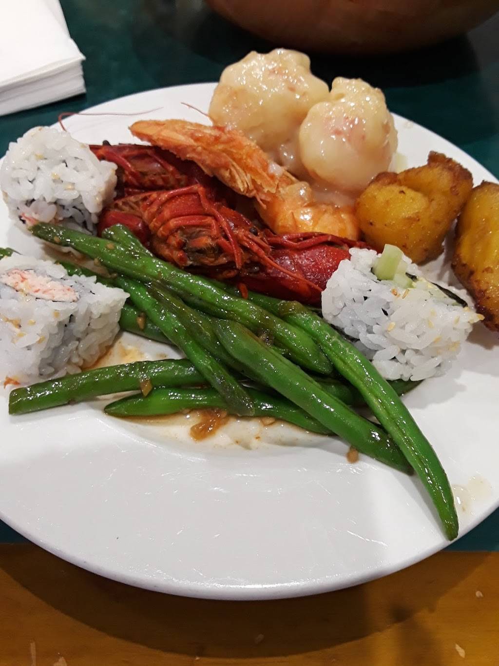 Queen City Super Buffet | restaurant | 7215, 566 Main St, New Rochelle, NY 10801, USA | 9146339898 OR +1 914-633-9898