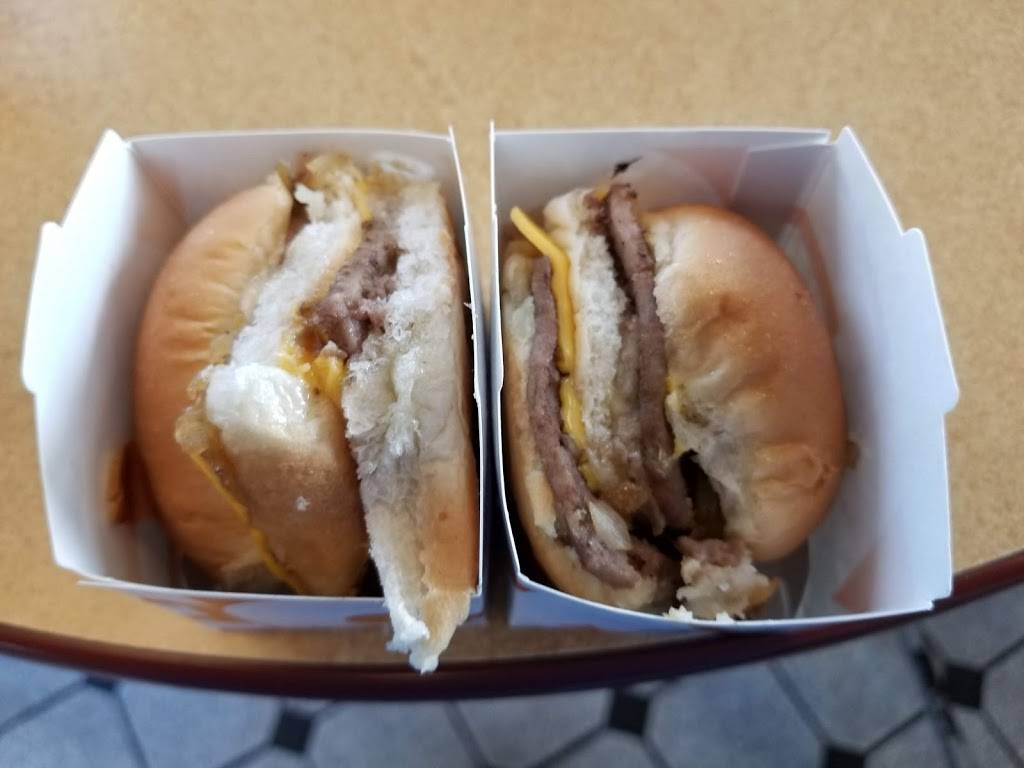 White Castle | restaurant | 7485 Manchester Rd, Maplewood, MO 63143, USA | 3146441036 OR +1 314-644-1036