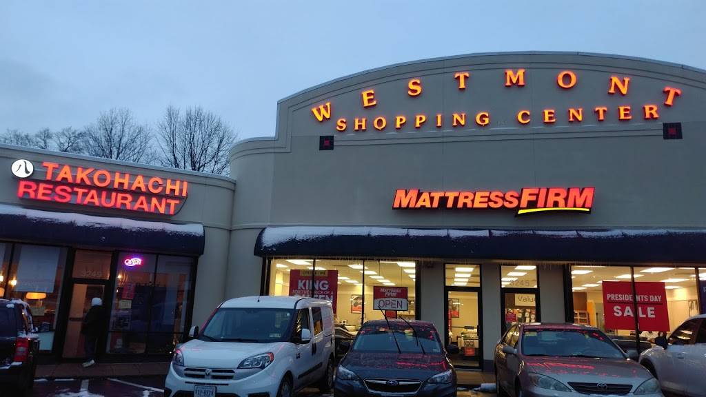 Takohachi Japanese Restaurant | restaurant | 3249 Columbia Pike, Arlington, VA 22204, USA | 5713127678 OR +1 571-312-7678