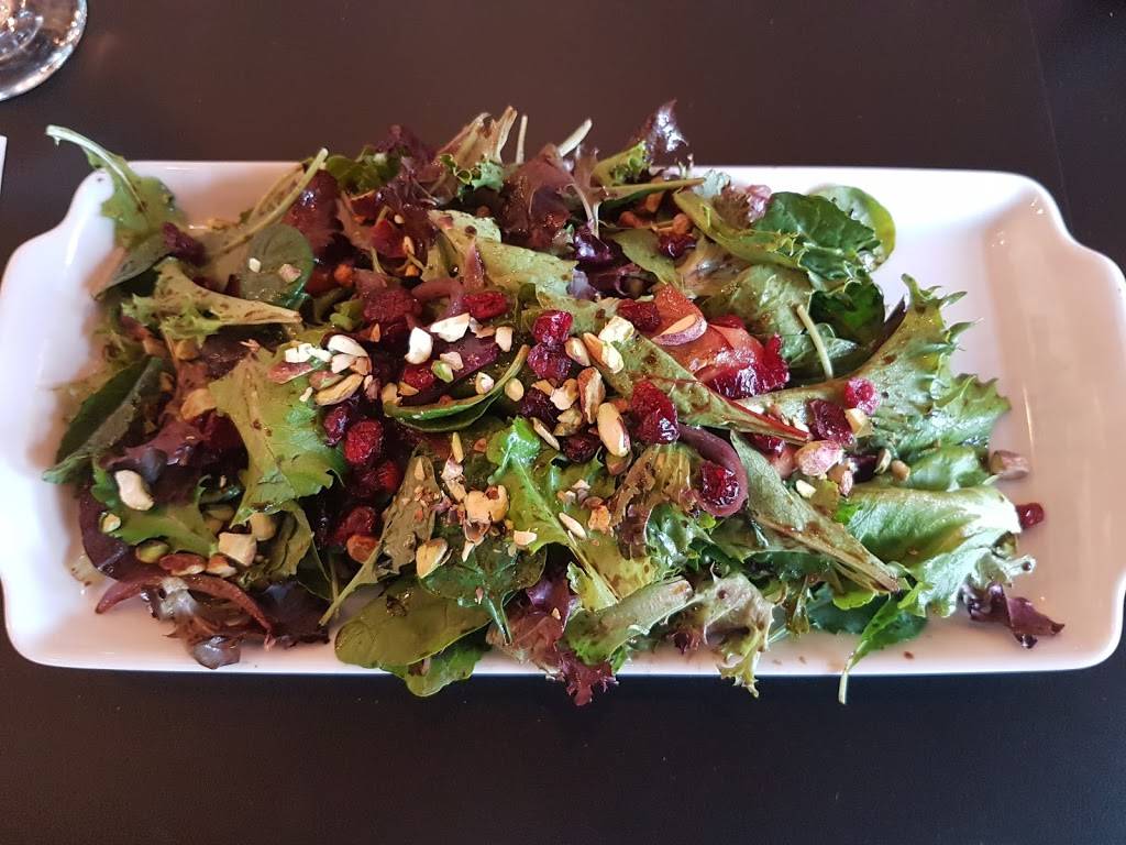 Persis grill | restaurant | 2288 Tenth Line Rd, Ottawa, ON K4A 0X4, Canada | 6138249978 OR +1 613-824-9978