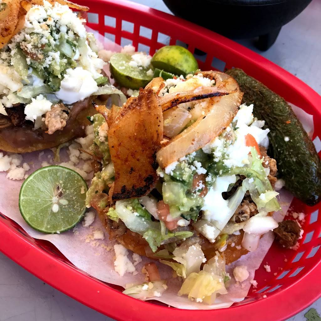 Tacos Pa Ell@ | restaurant | 1N1E23AB -22200, Portland, OR 97211, USA | 5039605858 OR +1 503-960-5858