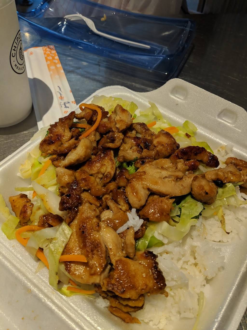 Sarku Japan Sushi Bar | restaurant | 1027 Annapolis Mall, Annapolis, MD 21401, USA | 4102660938 OR +1 410-266-0938