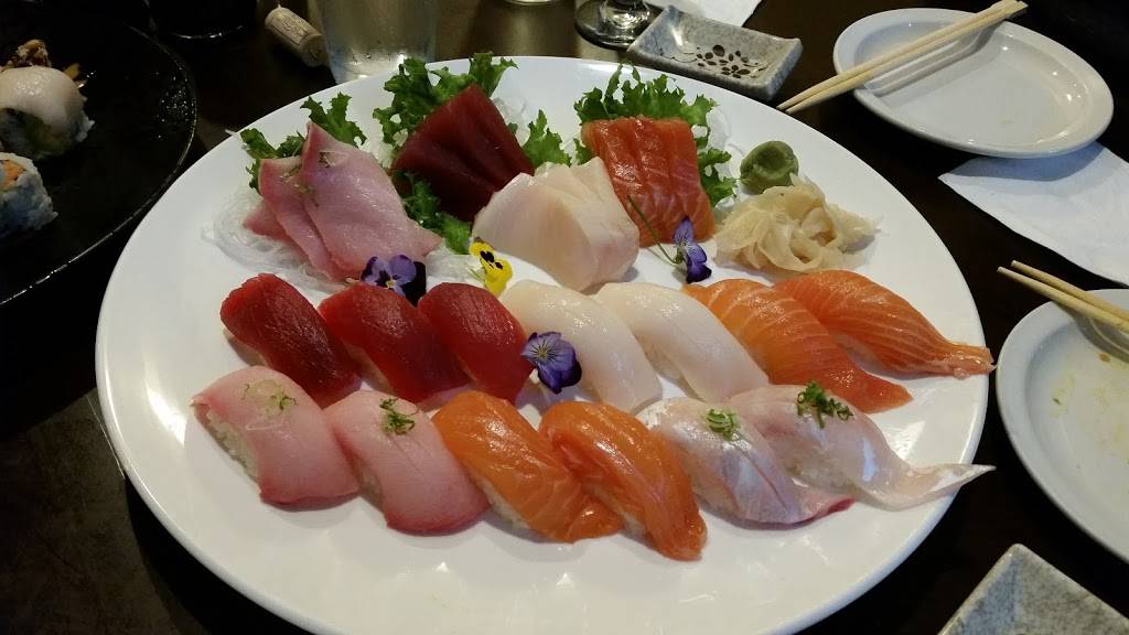 Lido Sushi Asian Bistro | restaurant | 57 N Main St, Cranbury, NJ 08512, USA | 6093957100 OR +1 609-395-7100