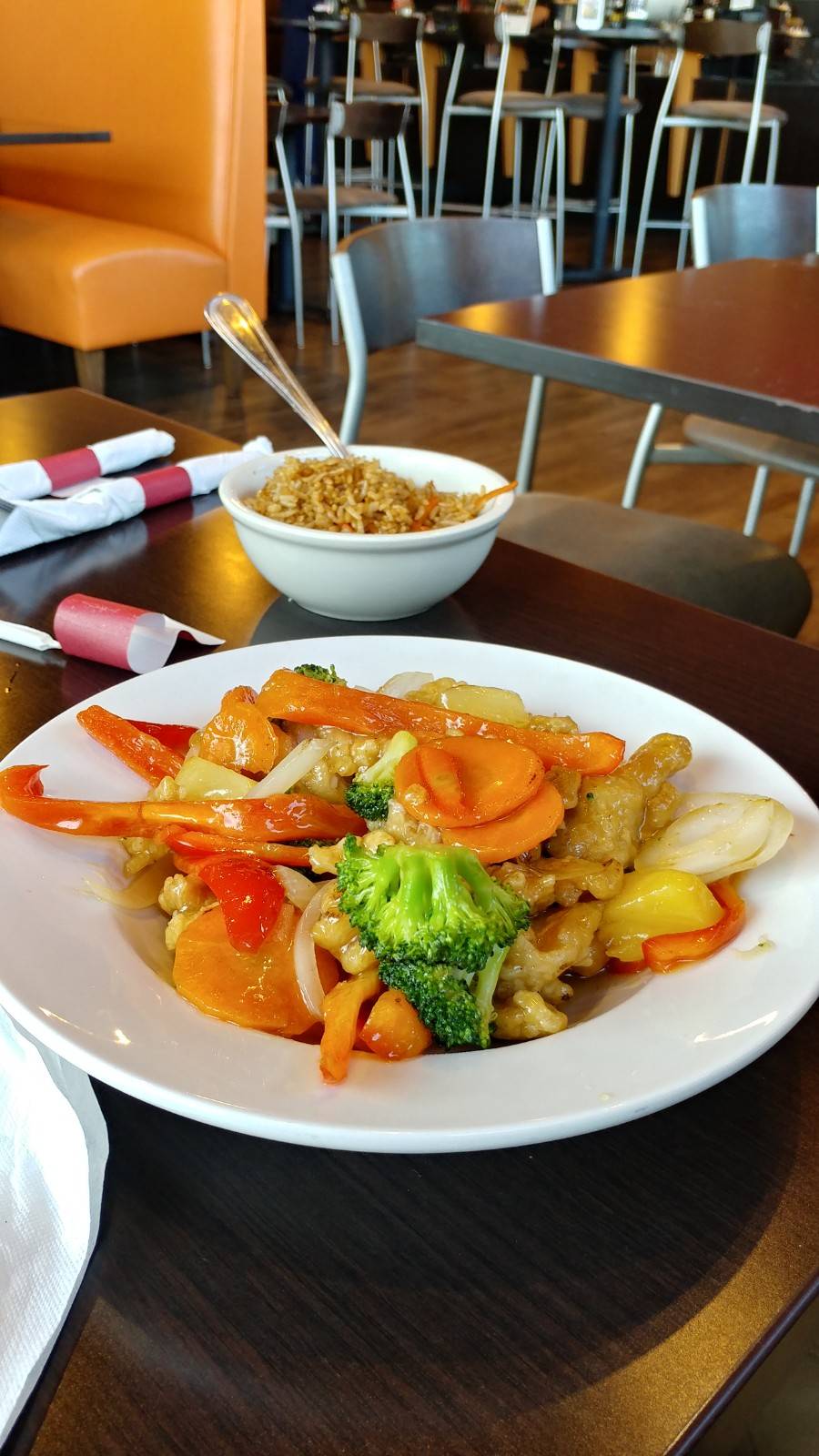 Mama Fus Asian House | restaurant | 2324 Farm to Market 685 Ste 500, Pflugerville, TX 78660, USA | 5129825823 OR +1 512-982-5823