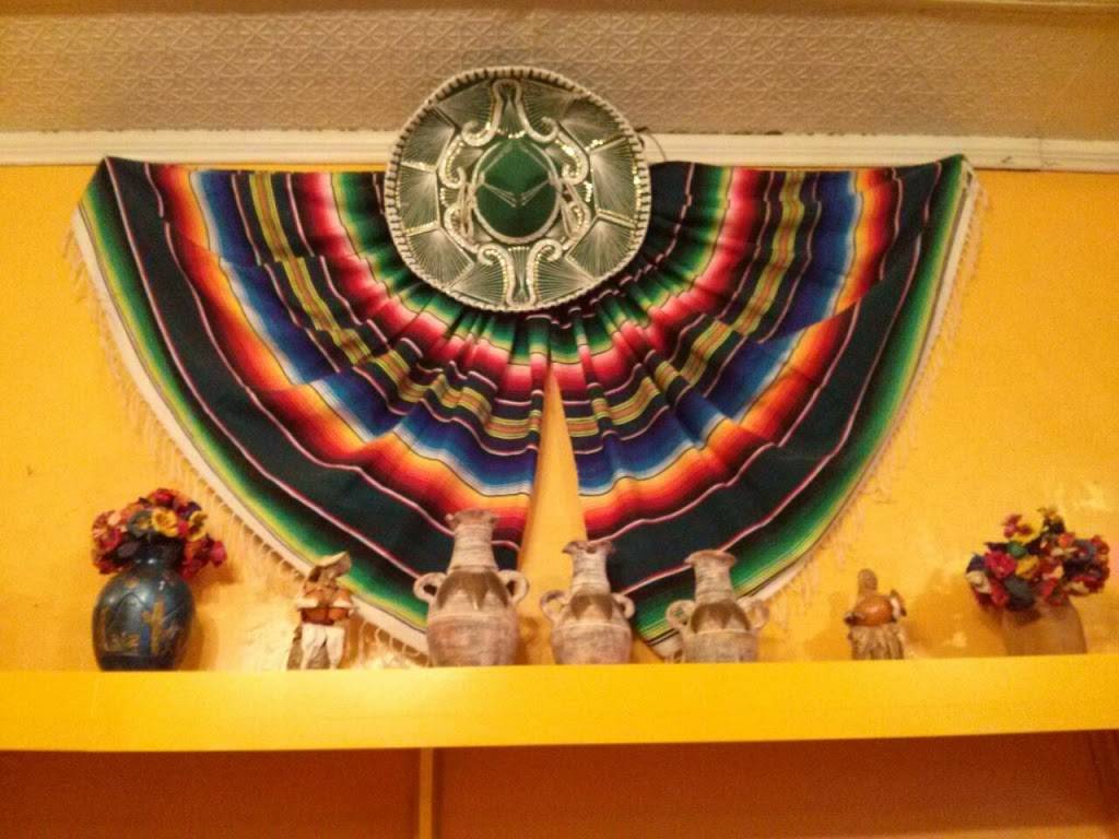 La Cabaña Mexican Restaurant | restaurant | 102 W Church Ave, Berryville, AR 72616, USA | 8704234848 OR +1 870-423-4848