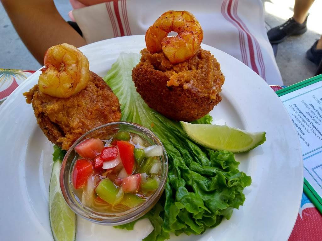 Miss Favela | restaurant | 57 S 5th St, Brooklyn, NY 11249, USA | 7182304040 OR +1 718-230-4040