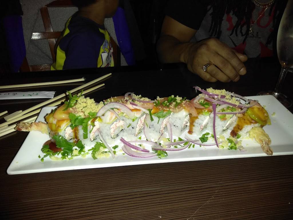 Domo | Japanese Restaurant | restaurant | 300 Lincoln Center, Stockton, CA 95207, USA | 2094513654 OR +1 209-451-3654