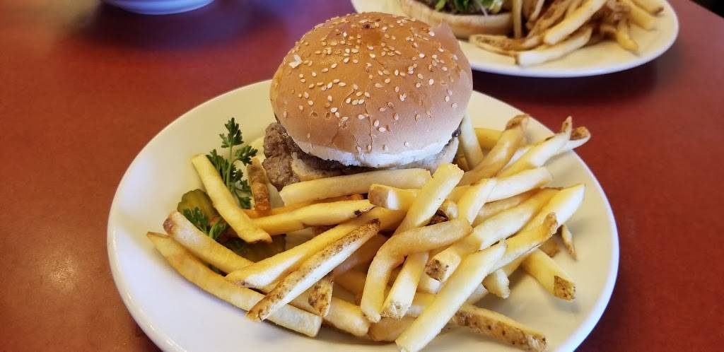 Bobs Big Boy | cafe | 4211 W Riverside Dr, Burbank, CA 91505, USA | 8188439334 OR +1 818-843-9334