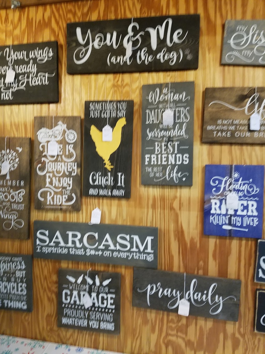 Go Gourmet Grocery | restaurant | 212 W Main St, Drakesville, IA 52552, USA | 6417223140 OR +1 641-722-3140