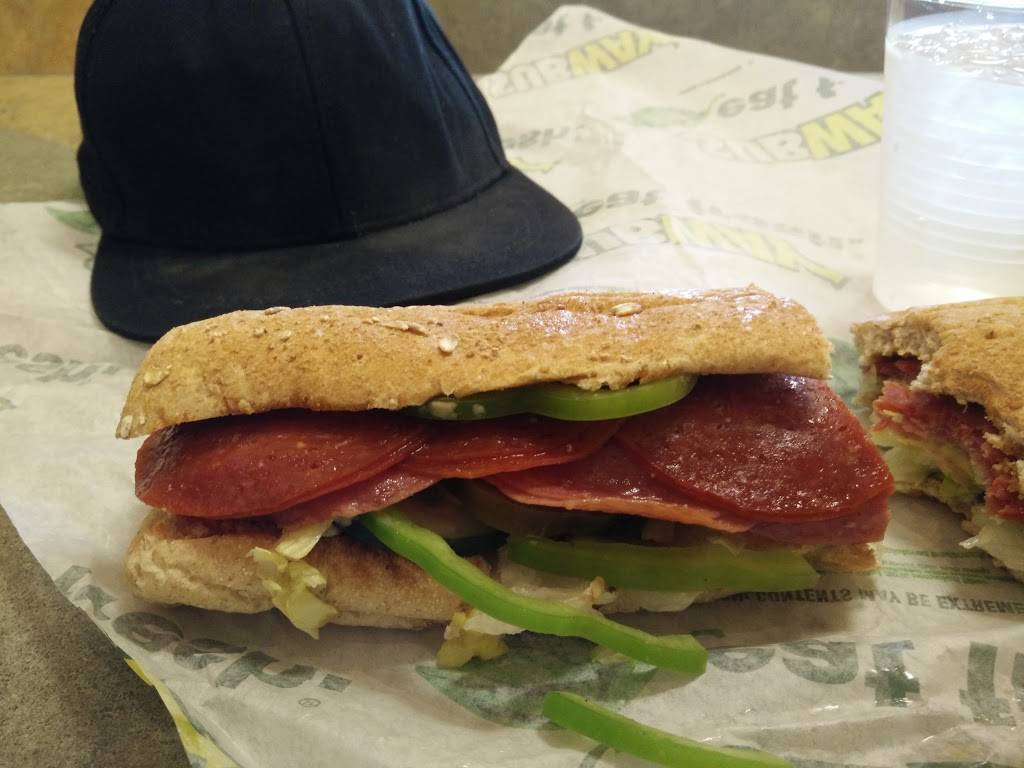 Subway Restaurants | restaurant | 7500 Hwy 55, Rockford, MN 55373, USA | 7634775355 OR +1 763-477-5355
