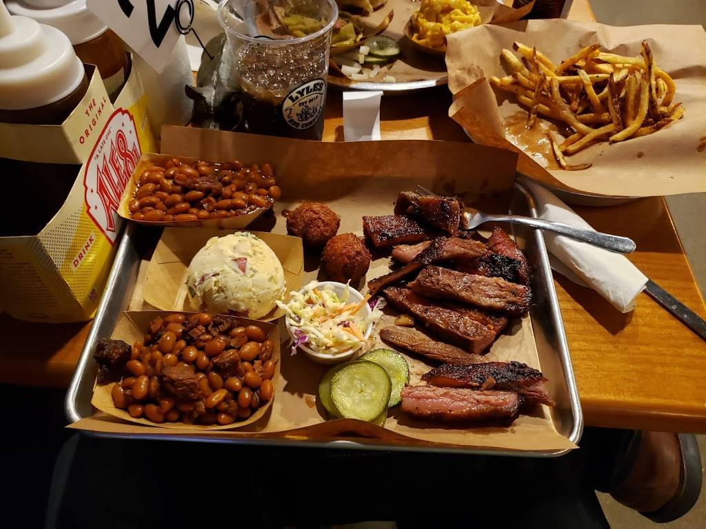 Lyles BBQ Company | restaurant | 3101 Clays Mill Rd #301, Lexington, KY 40503, USA | 8593689528 OR +1 859-368-9528