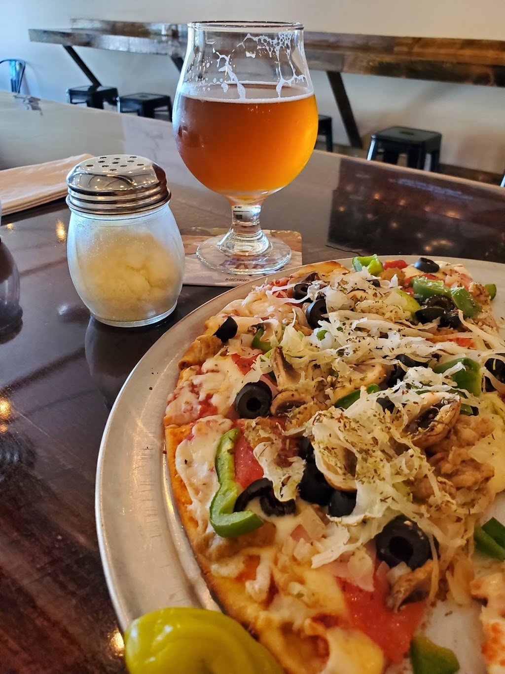 Piney River Taproom | restaurant | 326 U.S. Rte 66 E, Waynesville, MO 65583, USA | 5734332739 OR +1 573-433-2739