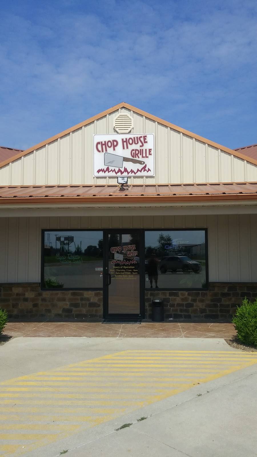 Chop House Grille | restaurant | 63 Progress Lane, Linn, MO 65051, USA | 5738979999 OR +1 573-897-9999