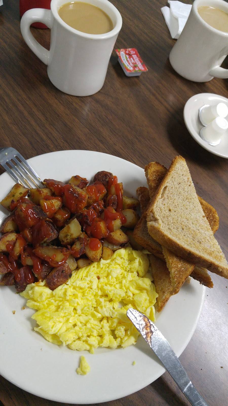 Mels Raspberry Patch | restaurant | 372 Alfred Rd, Sanford, ME 04073, USA | 2074905998 OR +1 207-490-5998