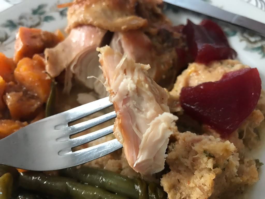 Jim & Samellas Restaurant | restaurant | 841 Bullington Ave, Memphis, TN 38106, USA | 9012658761 OR +1 901-265-8761