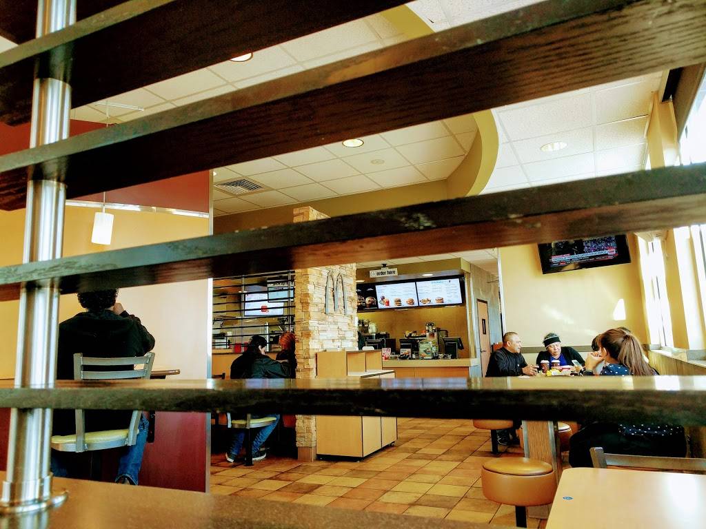 McDonalds | cafe | 1050 S Chambers Rd, Aurora, CO 80017, USA | 3036967592 OR +1 303-696-7592