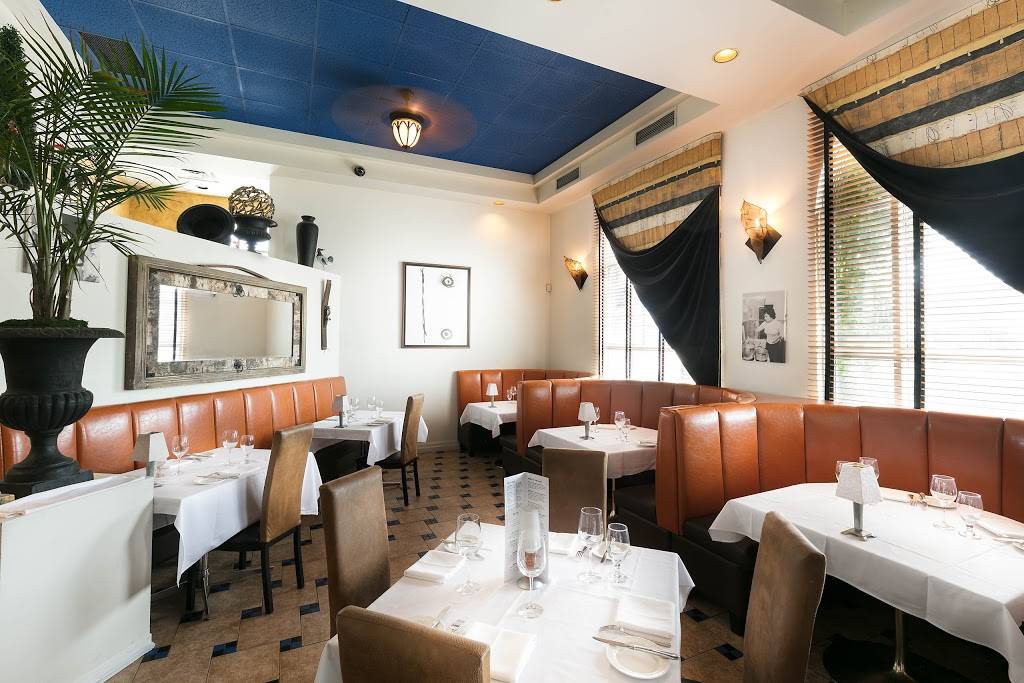 Casa Mia Ristorante | restaurant | 3518 Portage Rd, Niagara Falls, ON L2J 2K4, Canada | 9053565410 OR +1 905-356-5410