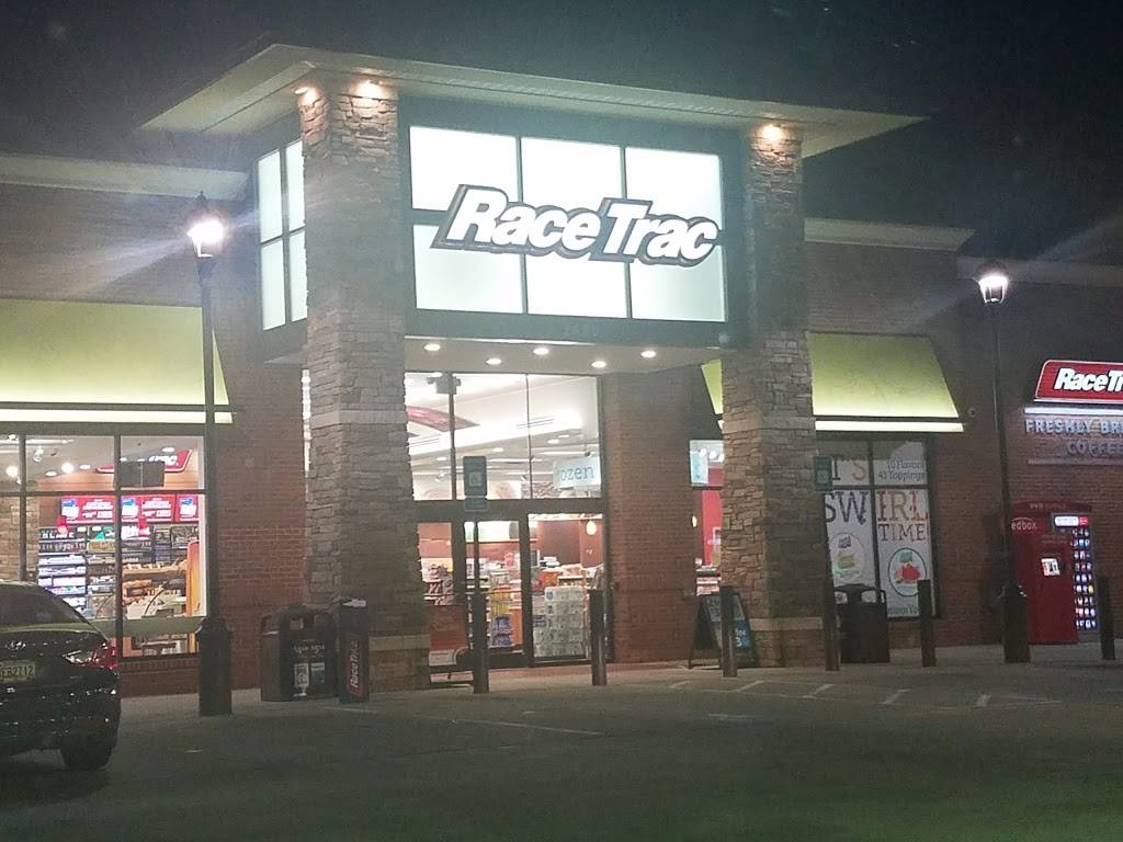 RaceTrac | bakery | 2550 Spring Rd SE, Smyrna, GA 30080, USA | 6783091390 OR +1 678-309-1390