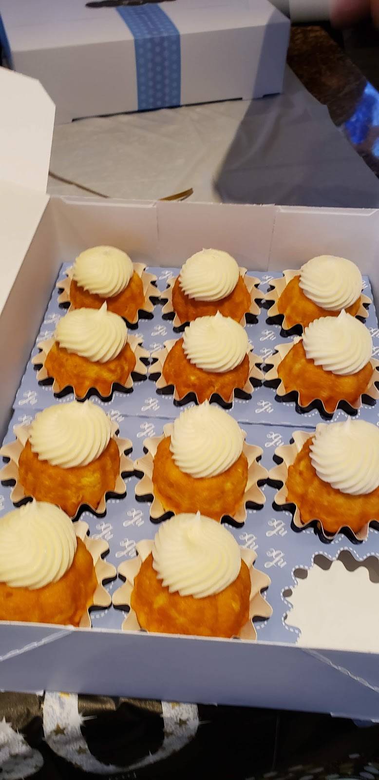 BJs Restaurant & Brewhouse | restaurant | 461 W Esplanade Dr, Oxnard, CA 93030, USA | 8054851124 OR +1 805-485-1124