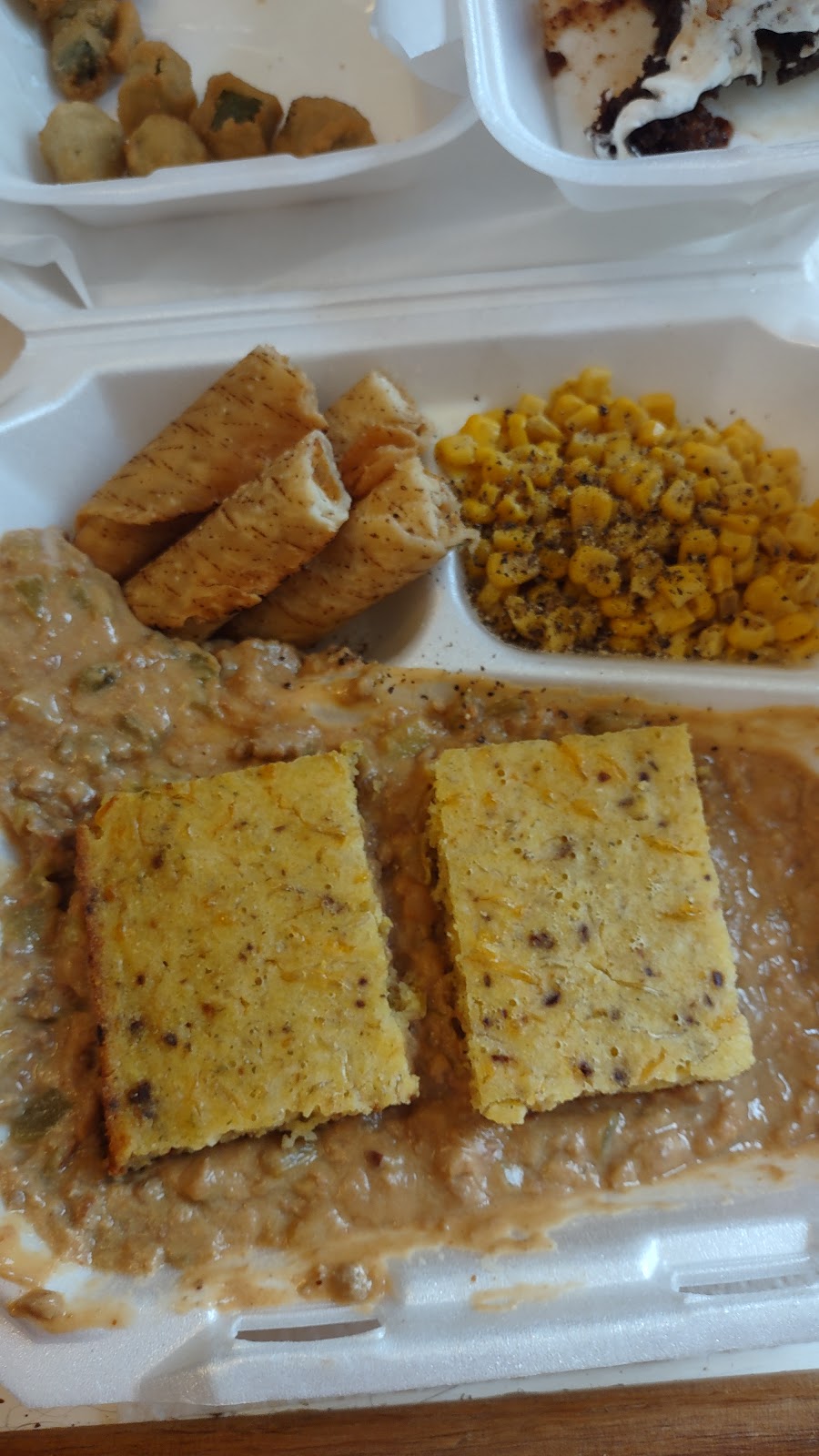 Jujus Place Llc | meal takeaway | 1762 Airport Rd, Eastaboga, AL 36260, USA | 2569495380 OR +1 256-949-5380