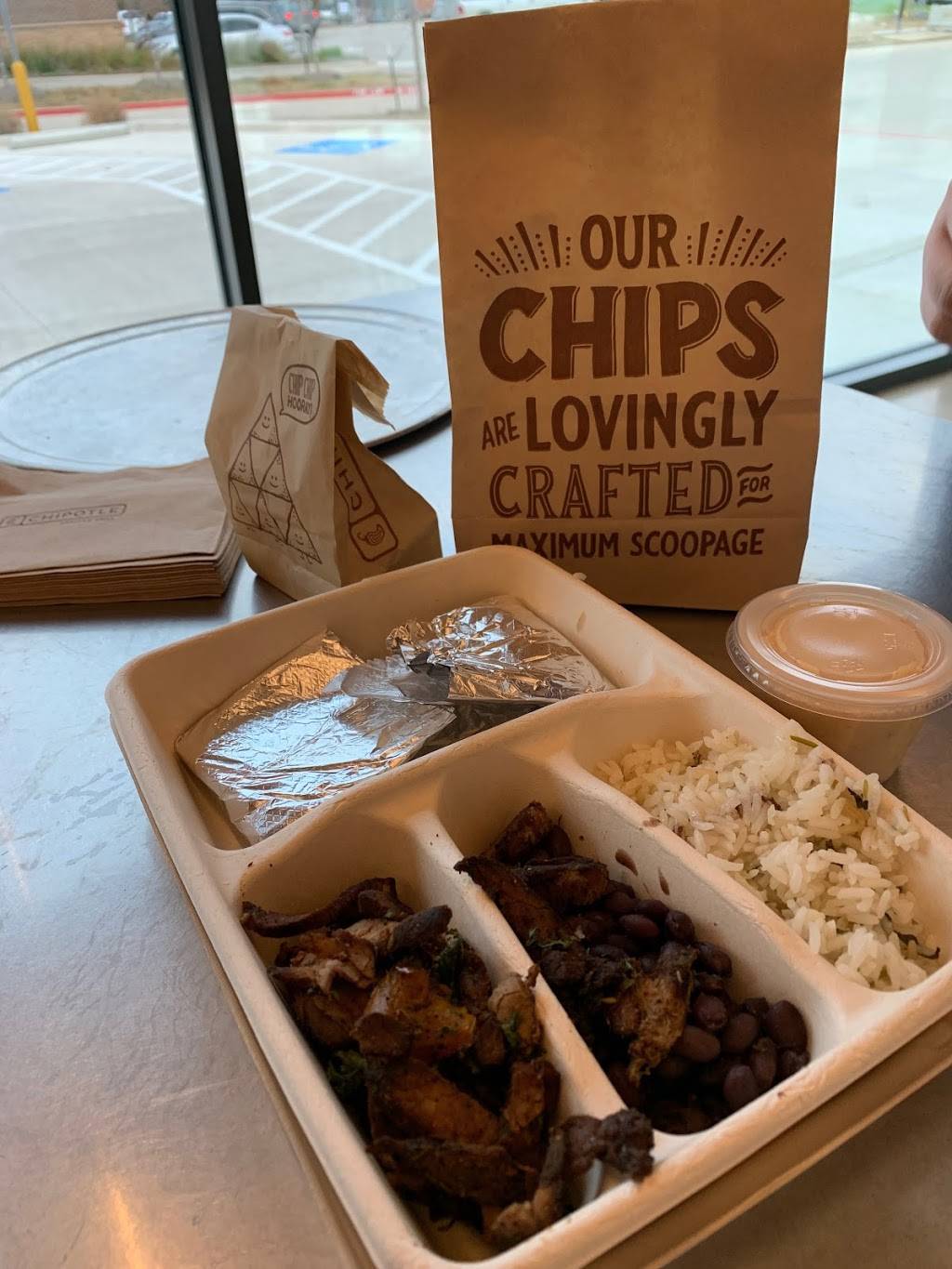 Chipotle | restaurant | 1347 US-377, Roanoke, TX 76262, USA | 6828311941 OR +1 682-831-1941