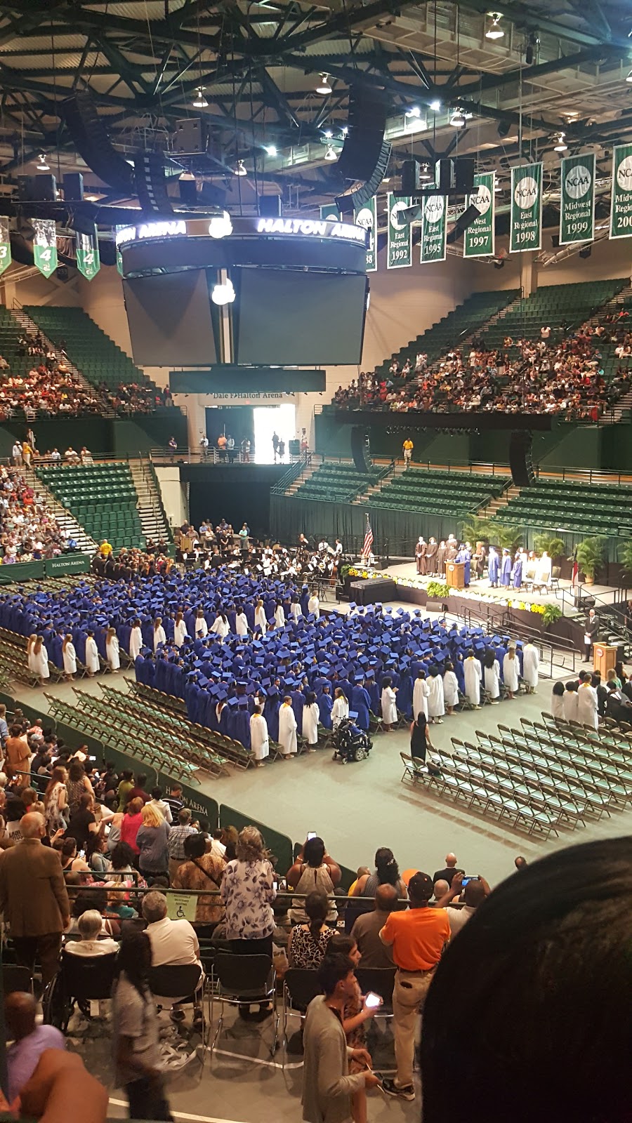 Antioch Road to Glory International Ministries | restaurant | 3746 N Davidson St, Charlotte, NC 28205, USA | 7043757065 OR +1 704-375-7065