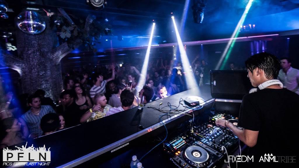 Myth Nightclub | night club | 333 E Bay St, Jacksonville, FL 32202, USA | 9047070474 OR +1 904-707-0474