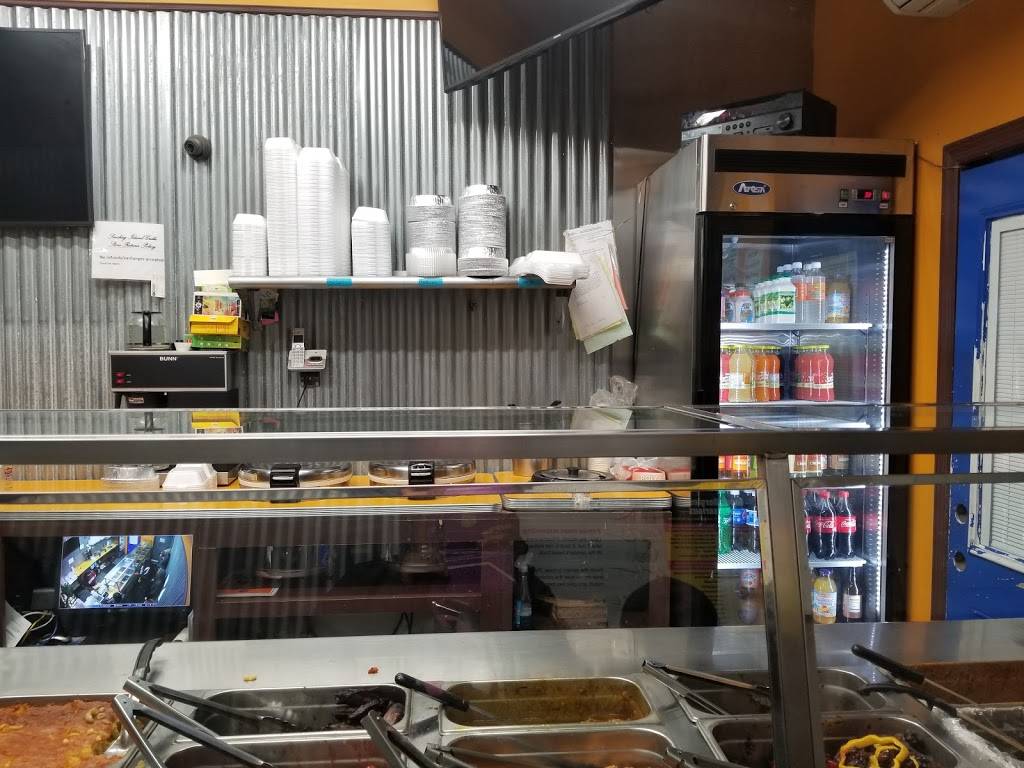 Smokey Island Grille | restaurant | 436 Sutter Ave, Brooklyn, NY 11212, USA | 7186760955 OR +1 718-676-0955