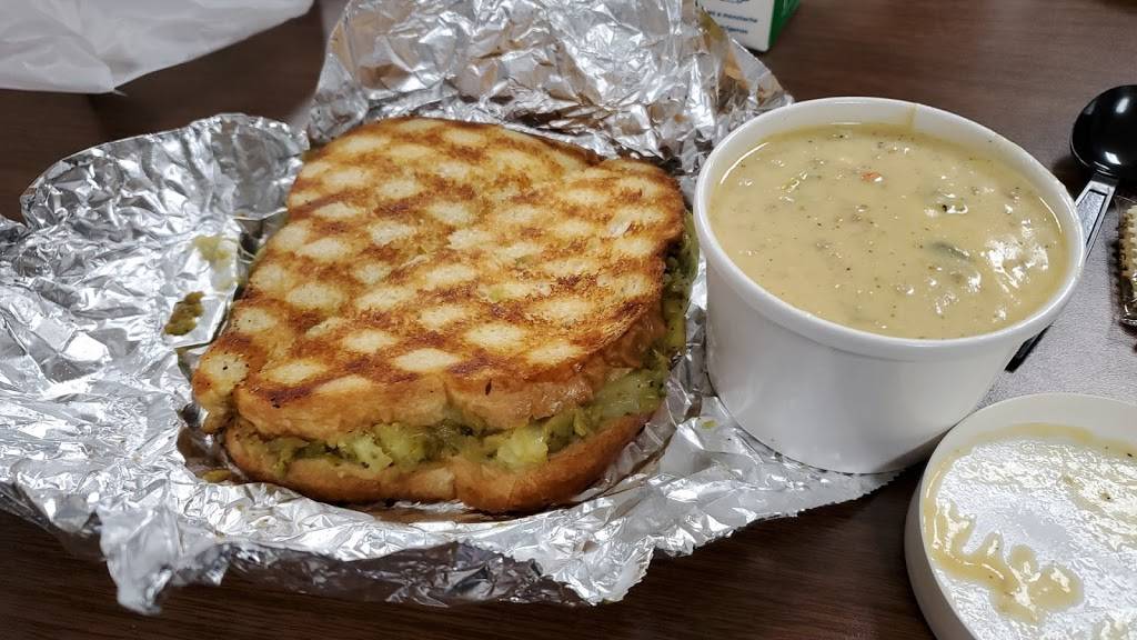 BIG BS Soup & Grilled Cheese | restaurant | 2448 Colorado Blvd, Idaho Springs, CO 80452, USA | 3034818211 OR +1 303-481-8211