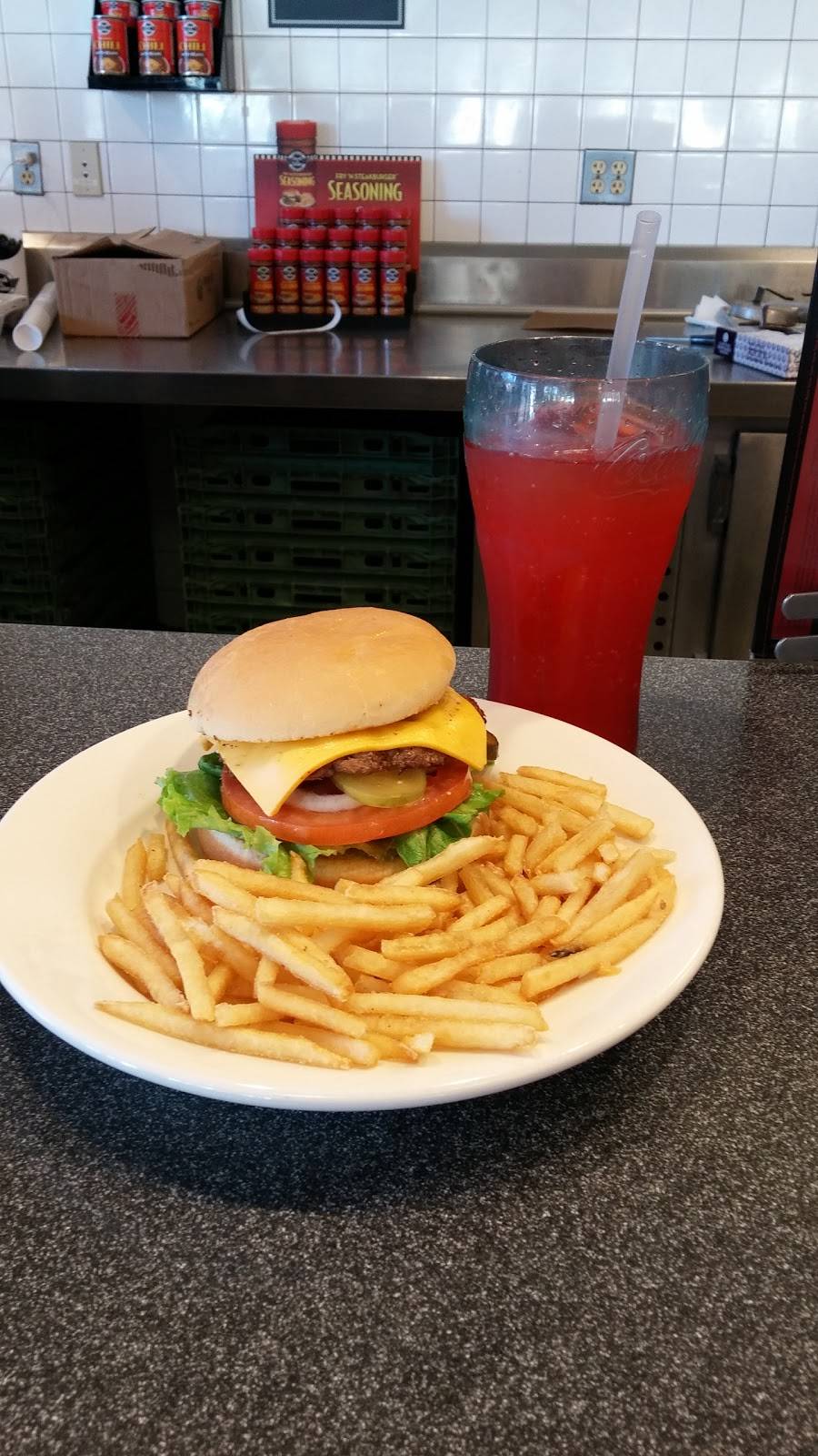 Steak n Shake | restaurant | 4480 Park St N, St. Petersburg, FL 33709, USA | 7275450948 OR +1 727-545-0948