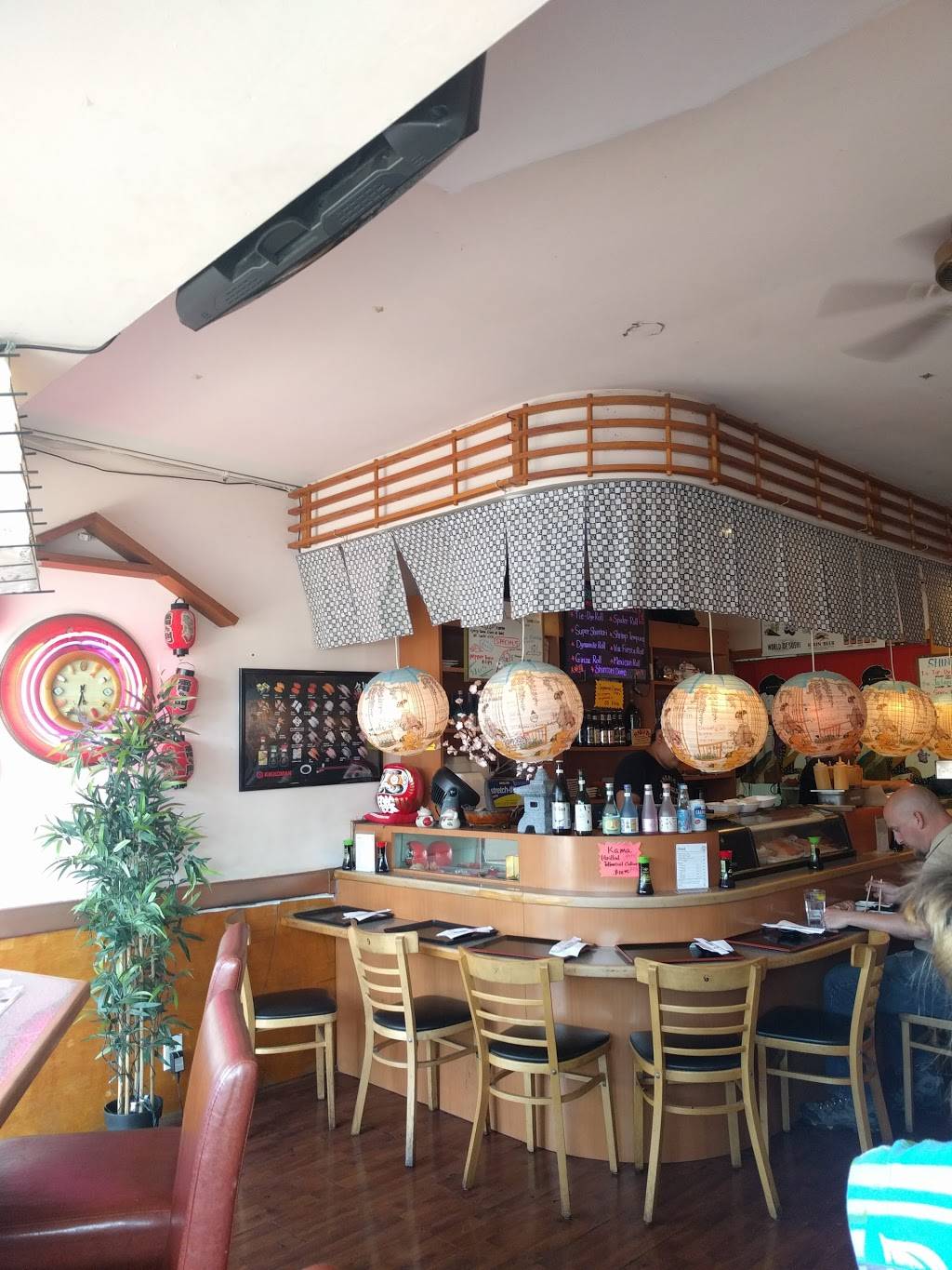 Shintori Sushi | restaurant | 3001 State St, Santa Barbara, CA 93105, USA | 8058980177 OR +1 805-898-0177