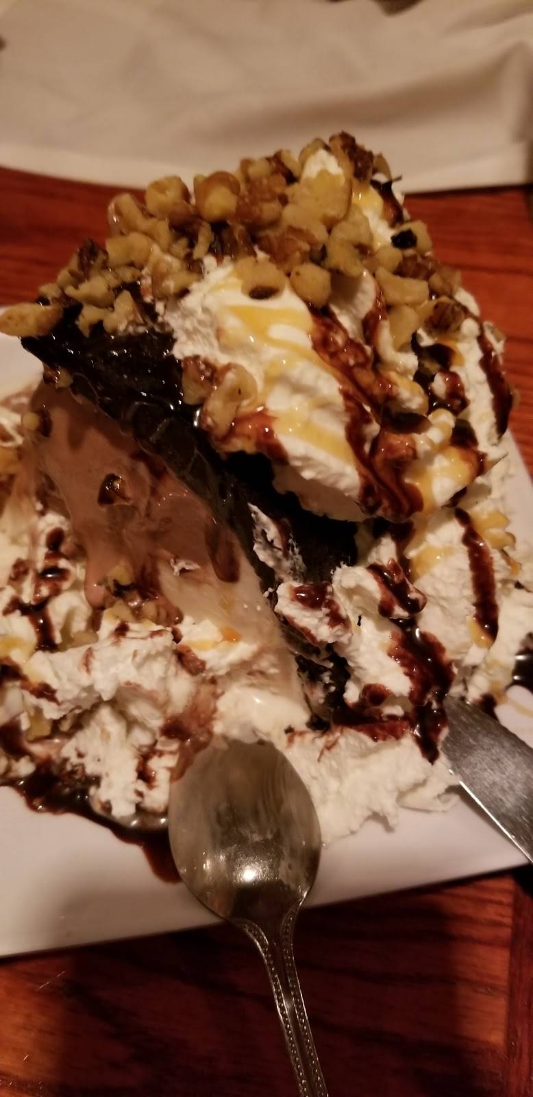 Ottavios Italian Restaurant | restaurant | 3018, 12440 Woodside Ave, Lakeside, CA 92040, USA | 6194432165 OR +1 619-443-2165