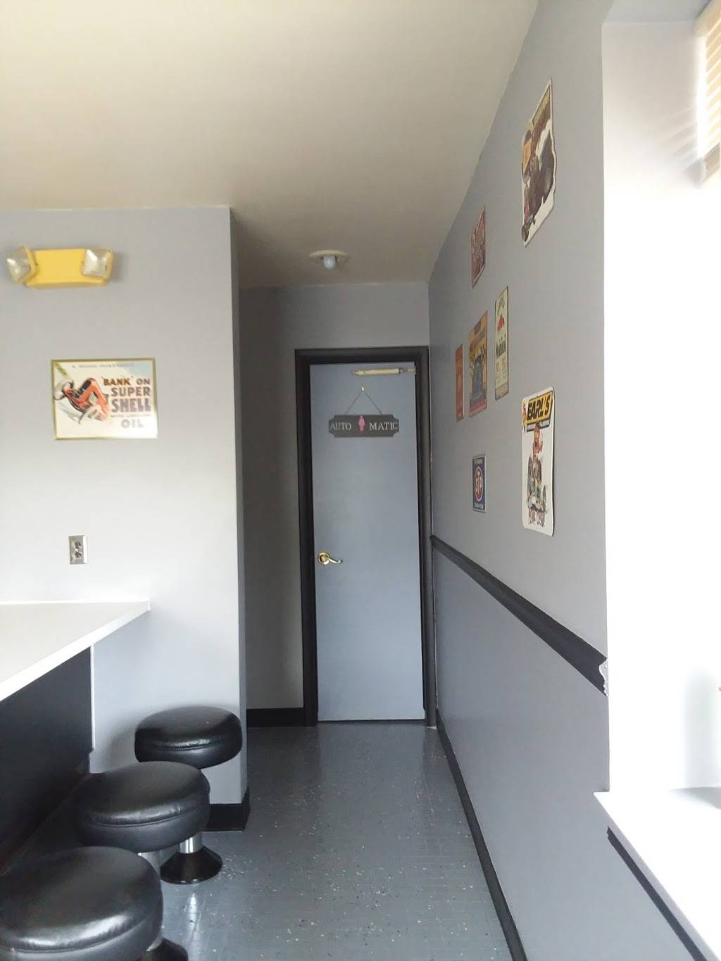 Cranky Crankshaft Cafe LLC | restaurant | 501 Lincolnway W, Mishawaka, IN 46544, USA | 5743145386 OR +1 574-314-5386