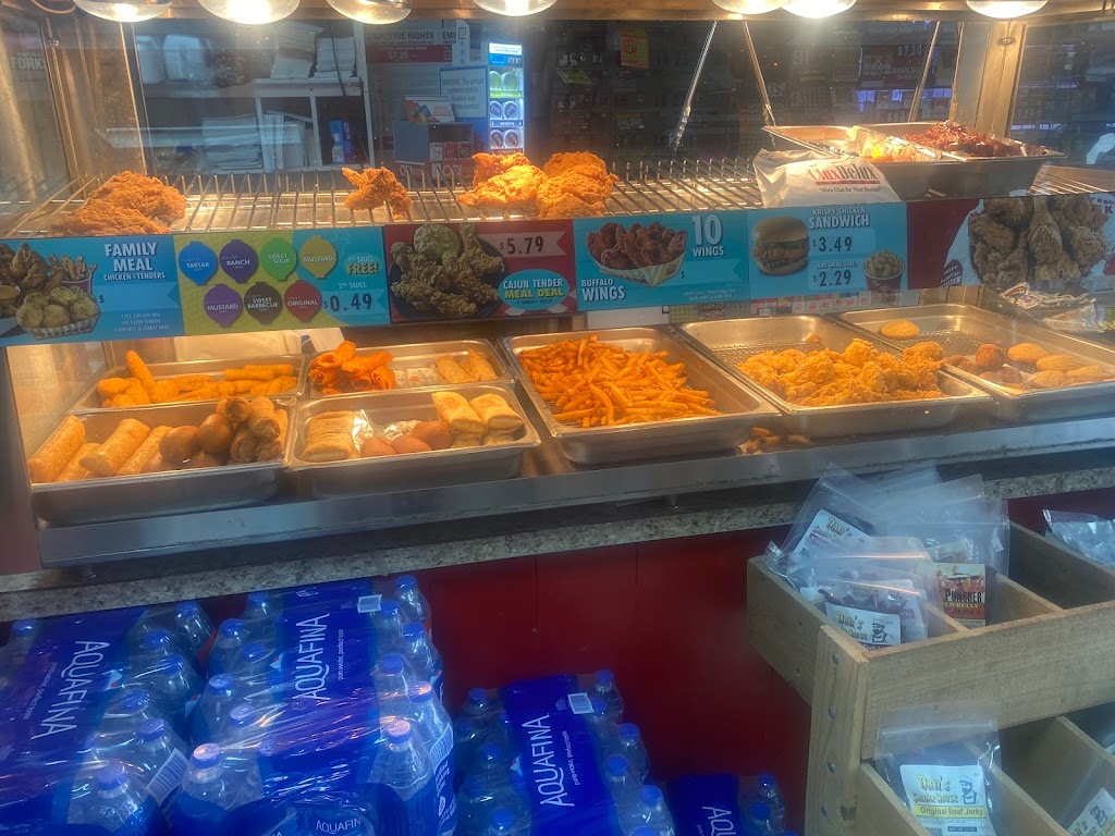 Smith Corner | meal takeaway | 106 Dempsey St, Bryson, TX 76427, USA | 9403922461 OR +1 940-392-2461